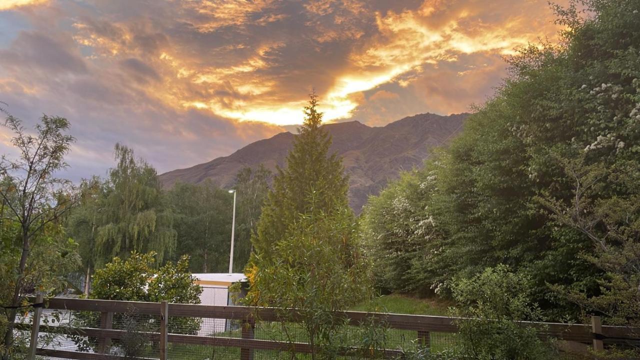 Garden Apartment Queenstown Bagian luar foto